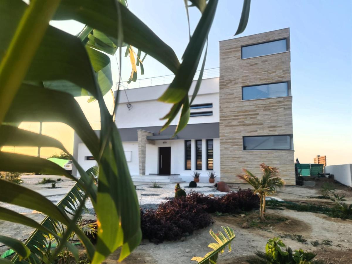 Eva Luxury Villa Lachi Exterior photo