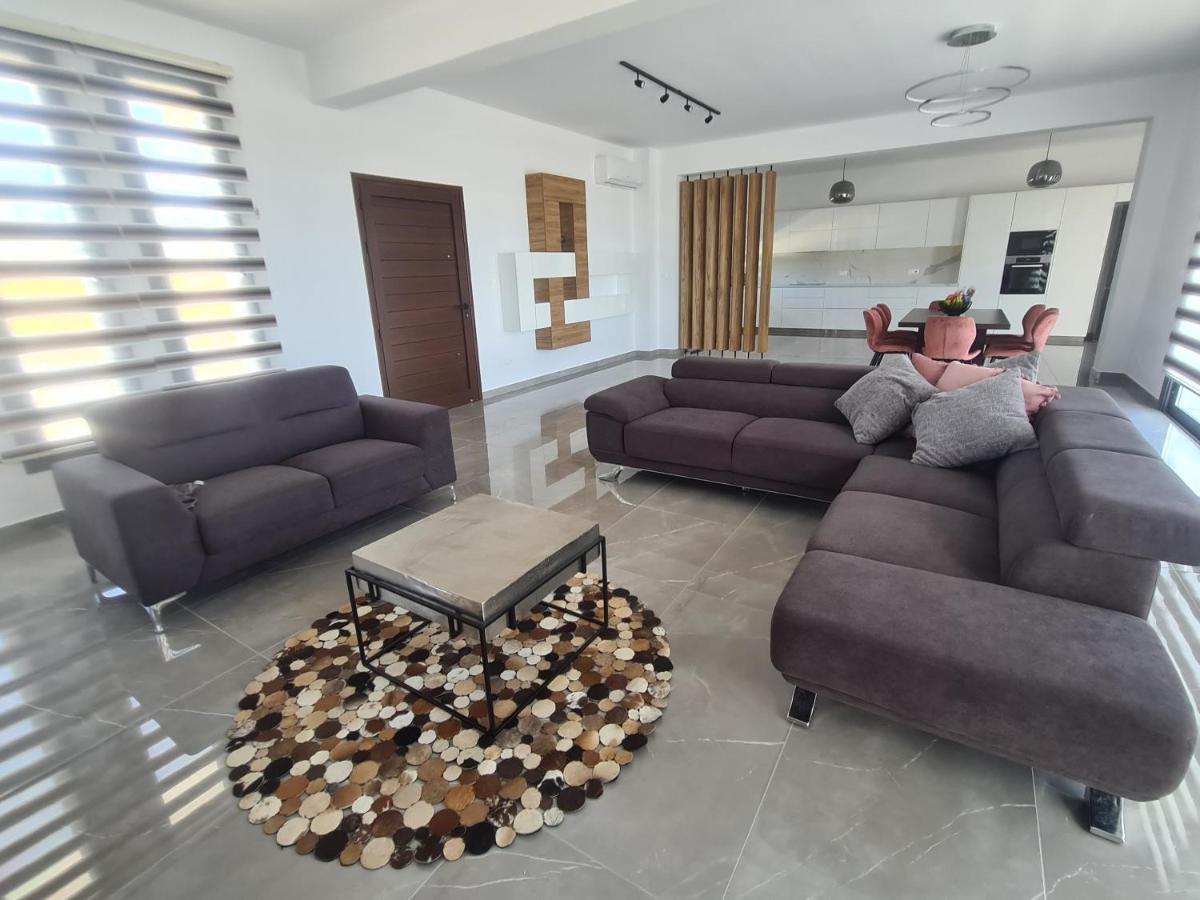 Eva Luxury Villa Lachi Exterior photo